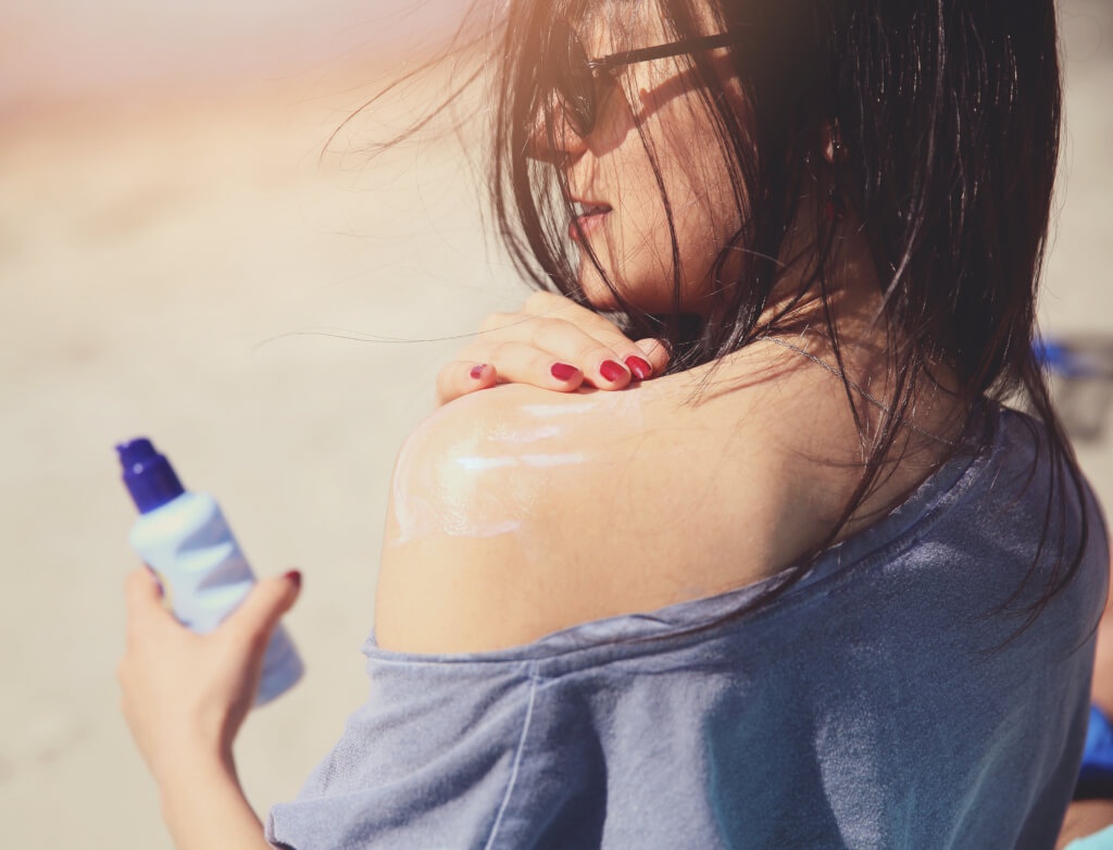 Mit Sonnenschutz Hautkrebs vorbeugen
